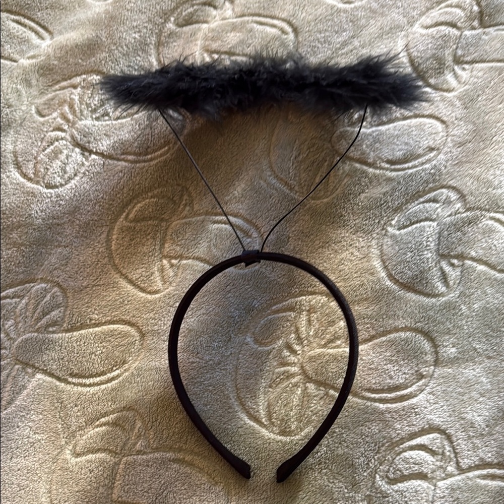Elegant Black Feathered Halo Headband